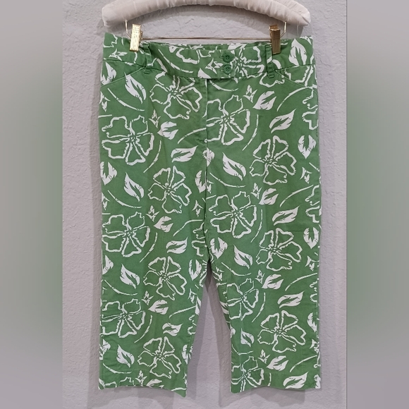 White House Black Market Straight Crop Pedal Pusher Capri Pants Size 2P